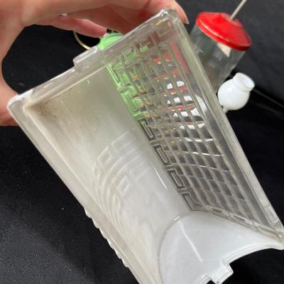 Lot 165 Vintage Kitchen items