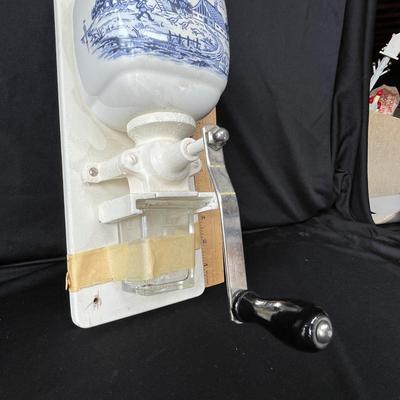 Lot 167 Coffee grinder