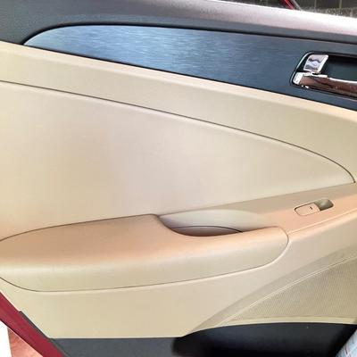 2012 Hyundai Sonata GLS 4 Door Car Sedan 57,002 Miles