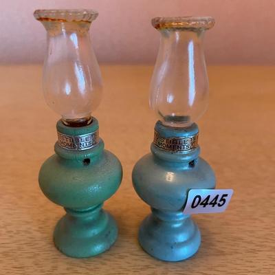 2 small oil lamp replicas