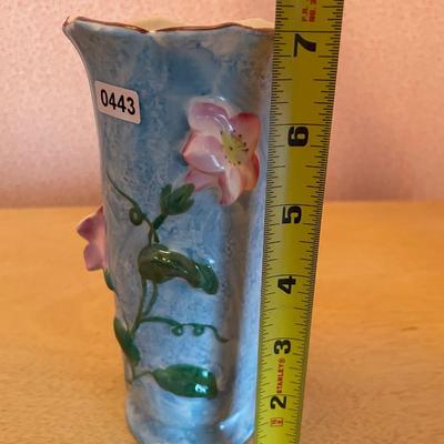 Trico vase