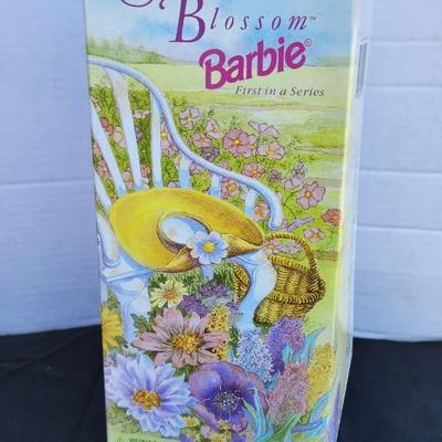 Avon Barbie Lot