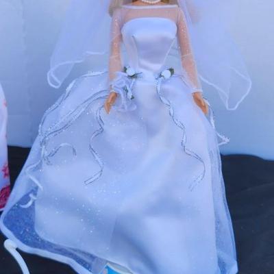 Avon Barbie Lot