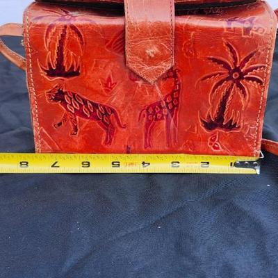 Two Ceramic Purse Jar and Leather Purse lot
