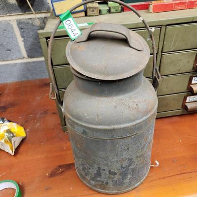 Vintage Dairy Milk Can "KW" on Handle "STLD" on Lid