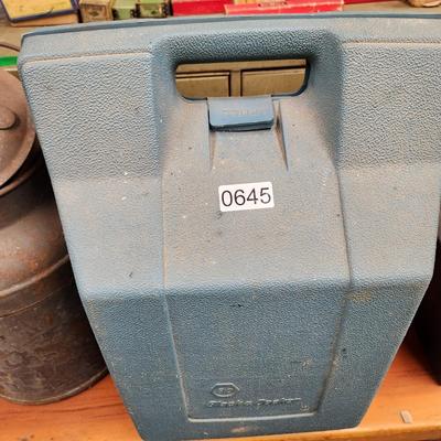 Vintage Black & Decker Circular Saw with case 7301