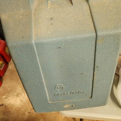 Vintage Black & Decker Circular Saw with case 7301