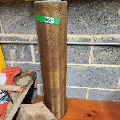Roll of Liberty Bronze Wire Screen Mesh Cloth 28" wide