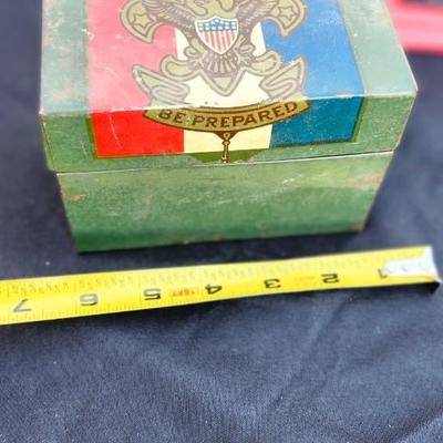 Cast iron and tin Lot