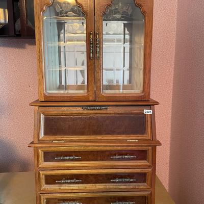 Jewelry box