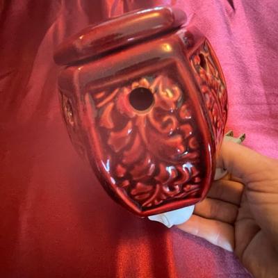 Wall wax burner