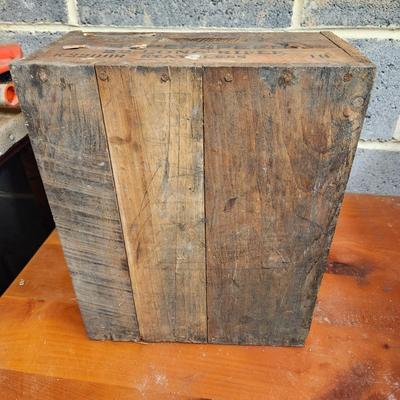 Winchester Repeating Arms Co. Wooden Ammo Box Crate Superspeed 22 Long Rifle
