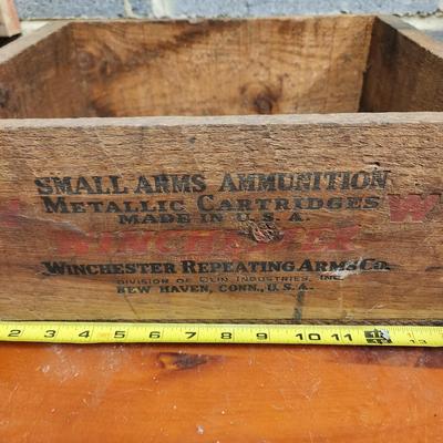 Winchester Repeating Arms Co. Wooden Ammo Box Crate Superspeed 22 Long Rifle