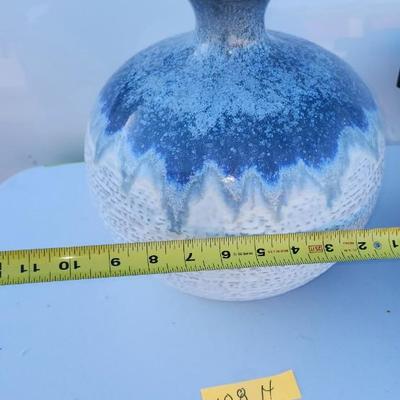 Mauthe made in Germany Clock and vase