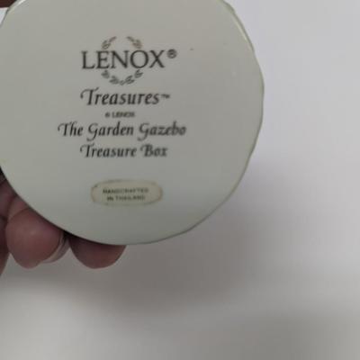 Lenox Treasures The Garden Gazebo Trinket Boxestrin