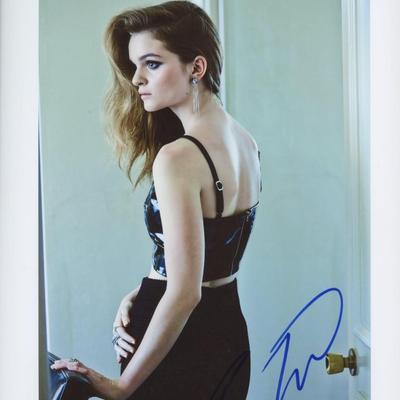 Kerris Dorsey signed photo