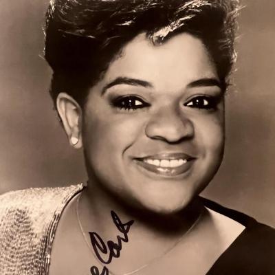 Nell Carter signed photo