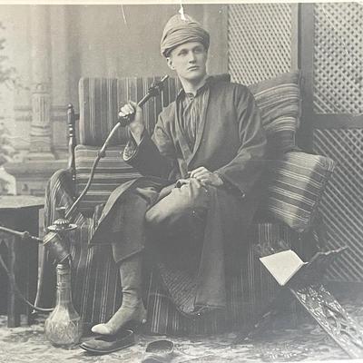 Vintage unsigned photo
