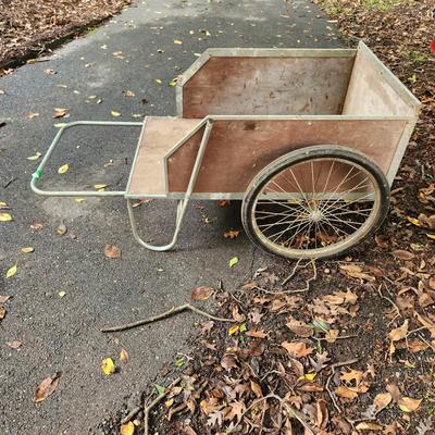 Garden Way 2 Wheel Garden Cart Wheelbarrow