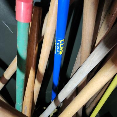 Lot of Yard garden Tools Shovels, Weeders, Bulb Planters,