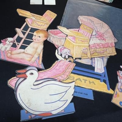 Lot 185 Vintage Puzzles & toys