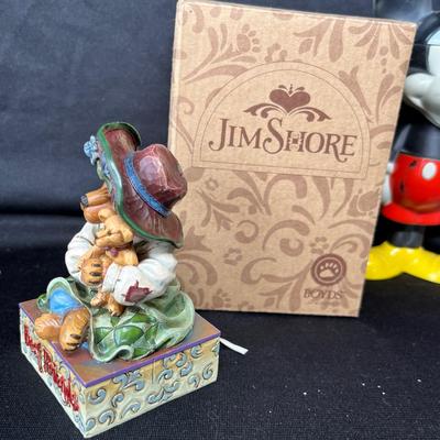 Lot 188 Vintage collectibles