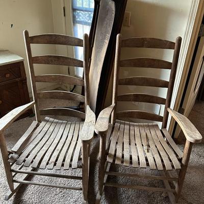 2 Outdoor Rocking Chairs