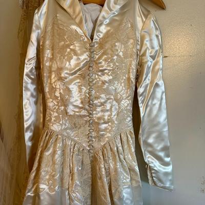 Vintage Wedding Dress