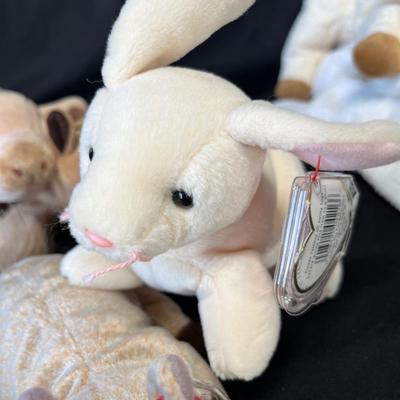 Lot 200 Beanie Baby Lot #3