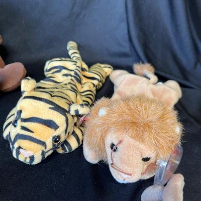 Lot 205 Beanie Baby Lot #8