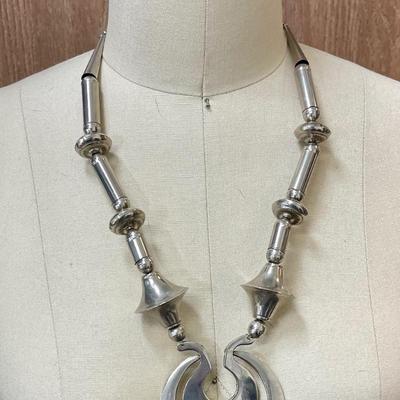 Vintage Silver-tone Necklace