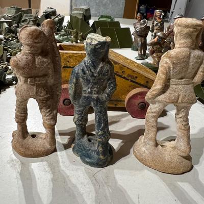 Vintage Lot Toy Soldiers, Vehicles - Some Metal, Some Plastic
