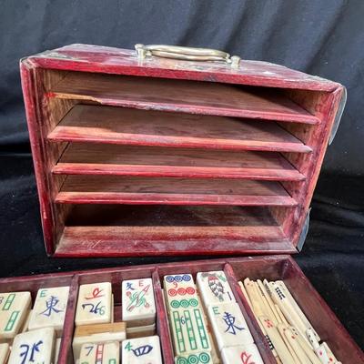 Lot 218 Mahjong Ivory set box