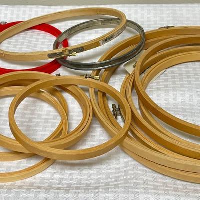 Vintage Lot of Wooden & Metal Hoops for Stitchery Cross Stitch Fabric Stretching Various Sizes.