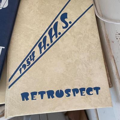 Set of 3 Holton yearbooks
