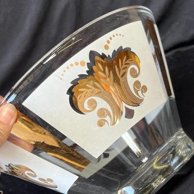 Lot 237 MCM Chip & Dip