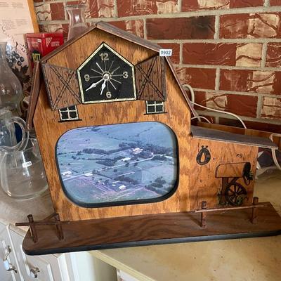 Clock/picture frame