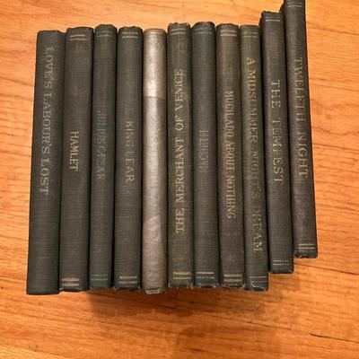 11 Antique Arden Shakespeare Collection Books c. 1916