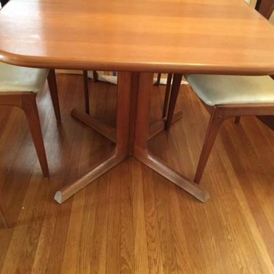 Gudme Mobelfabrik TEAK MID CENTURY DINING SET