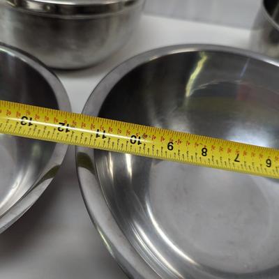 Mixing Bowls