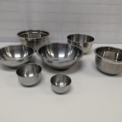Mixing Bowls