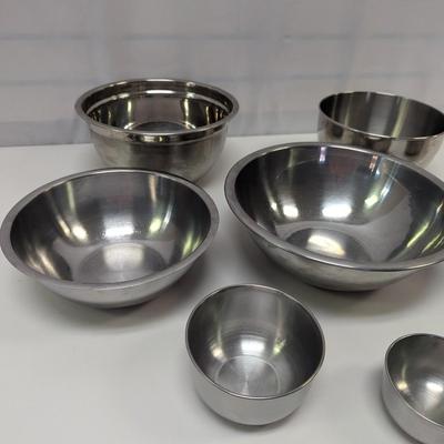 Mixing Bowls