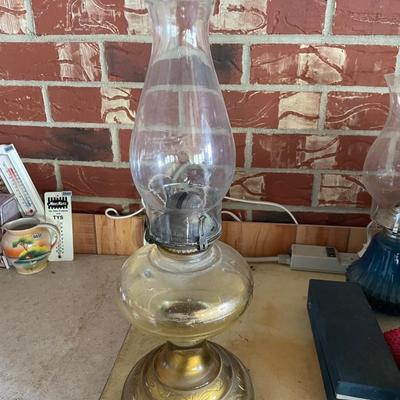 Oil lamp