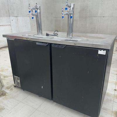 Lot 14: Six Tap Beer Refrigerator with attachments