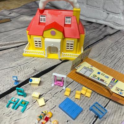 Vintage Polly Pocket