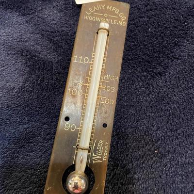Leahy Mfg Co thermometer