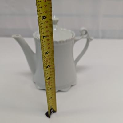 Porcelain Teapots