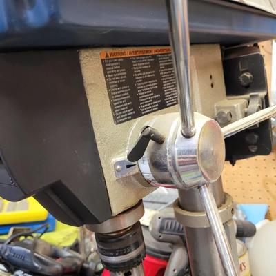 Sale Photo Thumbnail #606: Works well and in gratitude shape, comes with 2 clamps, in garage
This is only the drill press, nothing else in photo.