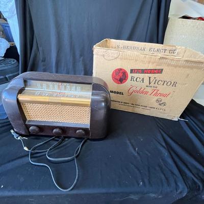 Lot 249 RCA Radio with original box