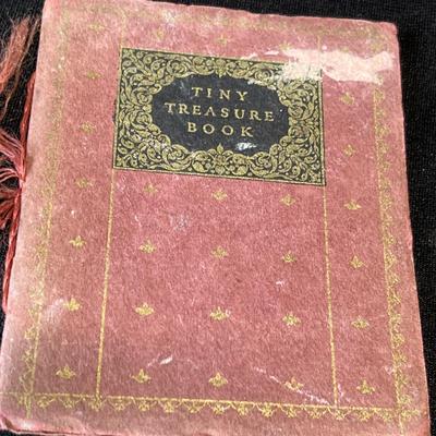 Lot 260 Vintage books